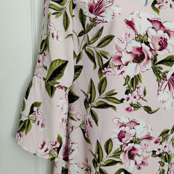 WHBM Floral Petal Sleeve Shift Dress, size 2 - Picture 4 of 7